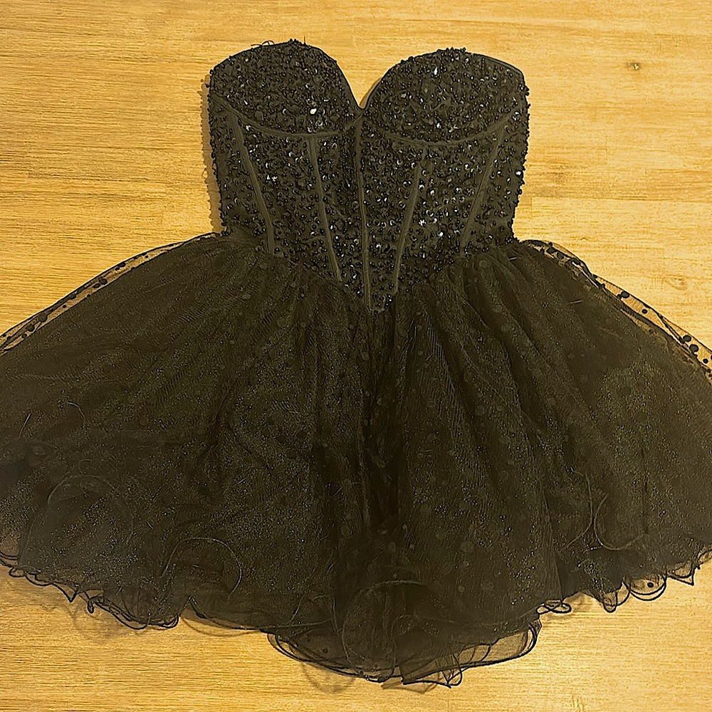 Sherri Hill - Short sequin dress